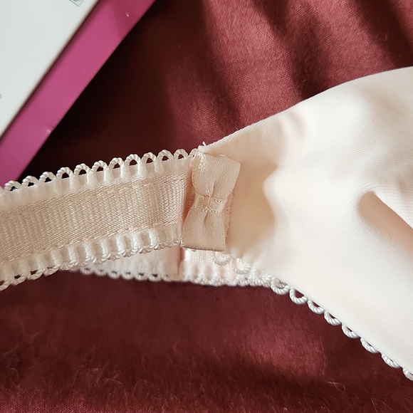 Olga Bra - Picture 4 of 6